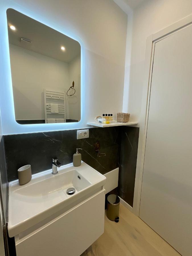 Apartment Suite - Charlize - In The Heart Of Milano Eksteriør billede