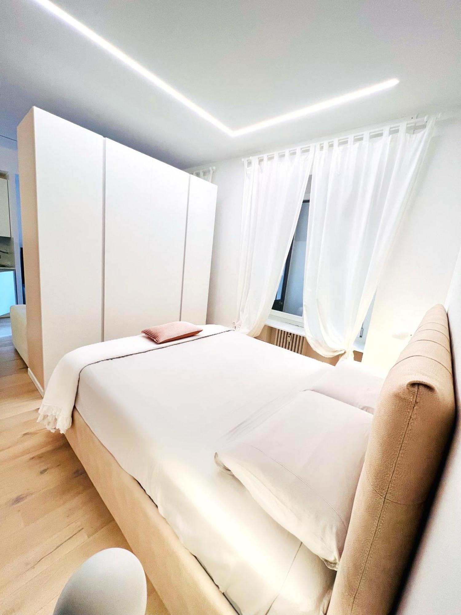 Apartment Suite - Charlize - In The Heart Of Milano Eksteriør billede